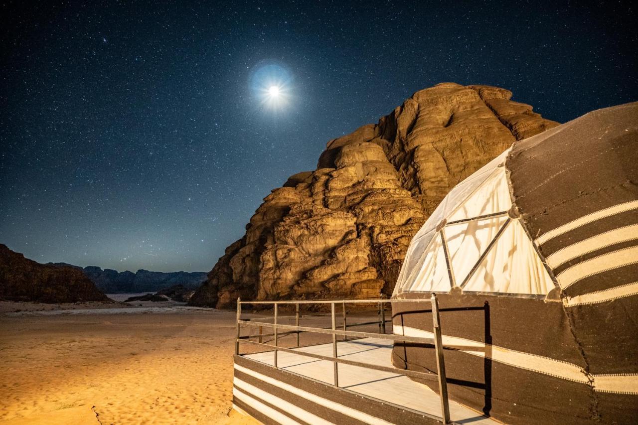 Aladdin Camp Hotel Wadi Rum Exterior photo